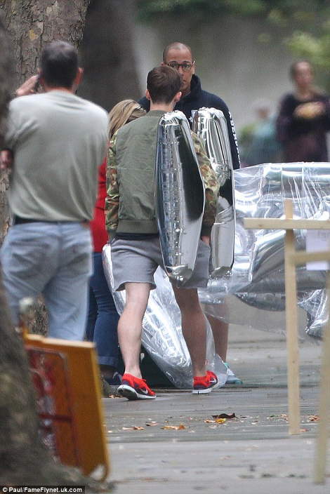 Το κορίτσι του μπαμπά έχει γενέθλια: Η κόρη του Ντέιβιντ Μπέκαμ κλείνει τα 3 και η οικογένεια ετοίμασε μεγάλο πάρτι [εικόνες] | iefimerida.gr 0