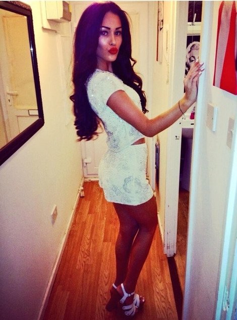 Η 20χρονη χορεύτρια που ξελόγιασε τον άτακτο πρίγκιπα Χάρι [εικόνες] | iefimerida.gr 0