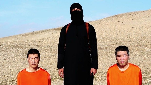 Oμηρος των ισλαμιστών λόγω τρέλας -Πρώην άστεγος, έκοψε τα γεννητικά του όργανα και πήγε στη Συρία για να... δοξαστεί [εικόνες & βίντεο] | iefimerida.gr 11