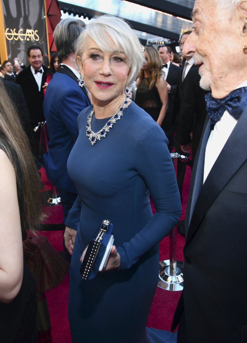 Η Ελεν Μίρεν, στα 72 της, χωρίς μέικ απ [εικόνες] | iefimerida.gr 4