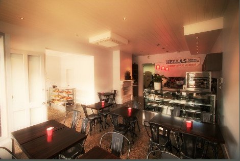 Hellas Cakes: Το «μαγαζάκι» ενός μετανάστη από την Ελλάδα που γλυκαίνει εδώ και 52 χρόνια τους κατοίκους της Μελβούρνης [εικόνες] | iefimerida.gr 9