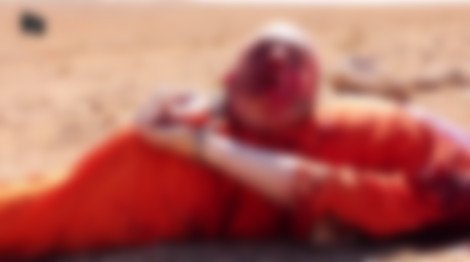 Συνέχεια στη φρίκη: Οι τζιχαντιστές αποκεφάλισαν και τον Βρετανό όμηρο Αλαν Χένινγκ [εικόνες&βίντεο] | iefimerida.gr 1