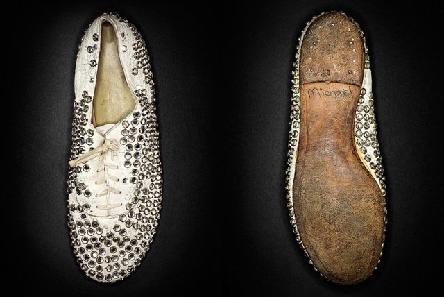 Τα φετίχ του Μάικλ Τζάκσον  -Τρελά, μεγαλομανή, επικά αντικείμενα [εικόνες] | iefimerida.gr 2