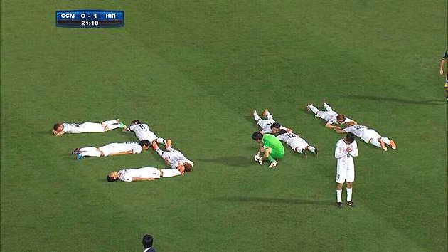 Ο πιο συγκινητικός πανηγυρισμός -Ενα γκολ αφιερωμένο από καρδιάς, στα θύματα του σεισμού στην Ιαπωνία [εικόνα] | iefimerida.gr 0