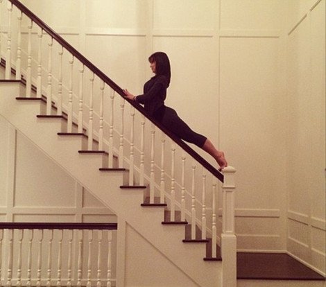 Τα «ανοίγματα» στη γιόγκα από σέξι διασημότητες που κάνουν έξαλλους τους γκουρού του είδους [εικόνες] | iefimerida.gr 1