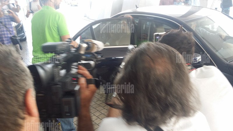 Ο σκεφτικός Σταθάκης και ο χαμογελαστός Τσακαλώτος στο Hilton - Η πρώτη συνάντηση με την Τρόικα [εικόνες] | iefimerida.gr 4