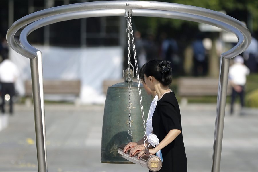 70 χρόνια μετά -Η Χιροσίμα τίμησε την μνήμη των νεκρών της πρώτης ατομικής βόμβας [εικόνες] | iefimerida.gr 3