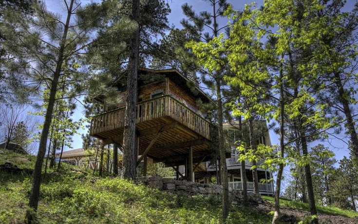 Ζήστε σαν χόμπιτ -Σπίτι βγαλμένο από τον Αρχοντα των Δαχτυλιδιών [εικόνες]  | iefimerida.gr 3