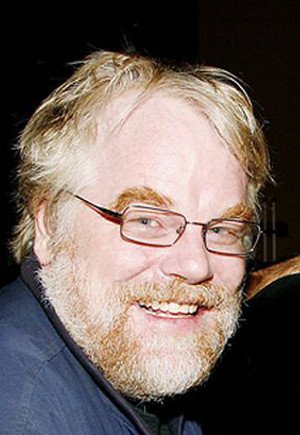 Ο σεναριογράφος που βρήκε το πτώμα του Φίλιπ Σέιμουρ Χοφμαν δηλώνει εραστής του [εικόνες] | iefimerida.gr 0