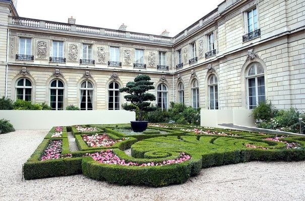 Αυτό είναι το λαμπραντόρ που έκαναν δώρο στον Φρανσουά Ολάντ [εικόνες] | iefimerida.gr 4