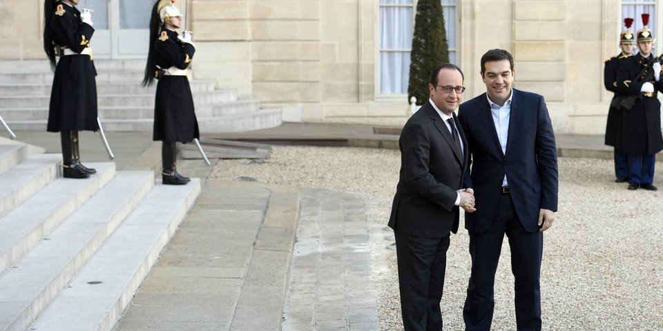 Η Liberation γράφει: Ο Ολάντ έχει «κόλλημα» με τον Τσίπρα | iefimerida.gr 0