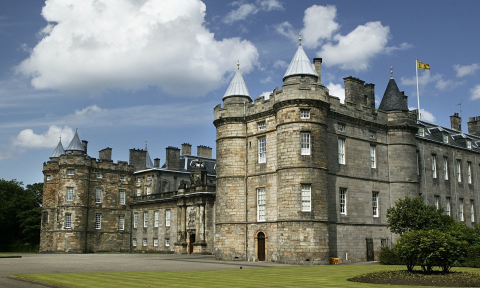 Βρετανία: Λίφτινγκ σε δύο παλάτια της βασιλικής οικογένειας -Για να δέχονται περισσότερους τουρίστες [εικόνες] | iefimerida.gr 6