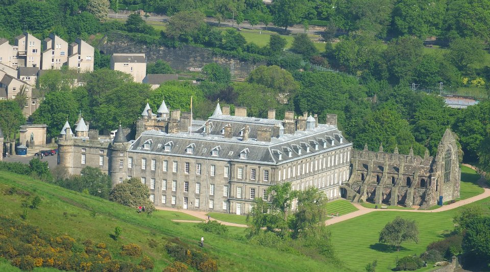 Βρετανία: Λίφτινγκ σε δύο παλάτια της βασιλικής οικογένειας -Για να δέχονται περισσότερους τουρίστες [εικόνες] | iefimerida.gr 7