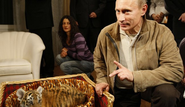 Άκρως υπαινικτική φωτό της The Atlantic δείχνει την υπεροχή του Πούτιν έναντι του Ομπάμα στην συριακή «σκακιέρα» [εικόνα]  | iefimerida.gr 0