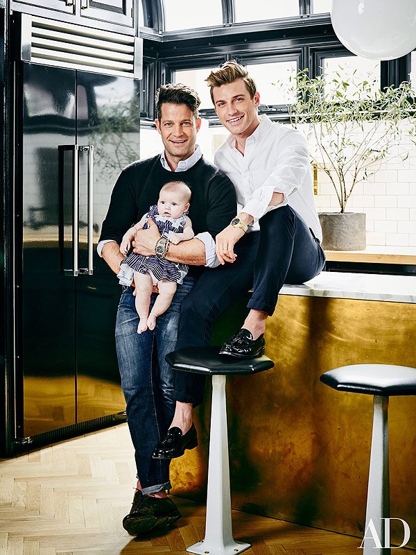 Αντρες με παιδί, διάσημοι σχεδιαστές, στο Μανχάταν -Πώς είναι το σπίτι τους [εικόνες] | iefimerida.gr 0