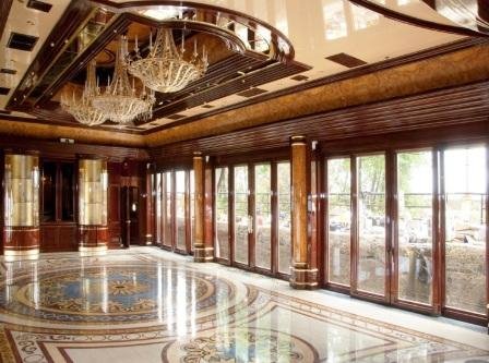 Oι... Βερσαλλίες του Γιανουκόβιτς σε προάστιο του Κιέβου -Μίνι ζωολογικός κήπος στην προεδρική κατοικία [εικόνες] | iefimerida.gr 19