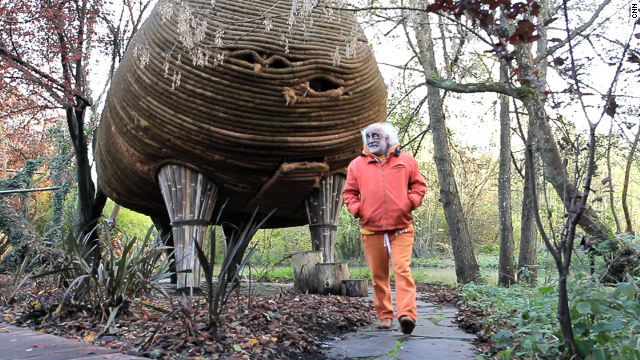 Θεωρείτε τους κλόουν ανατριχιαστικούς; - Αυτό είναι το ψυχεδελικό σπίτι ενός από τους κορυφαίους κλόουν του κόσμου [εικόνες]  | iefimerida.gr 9