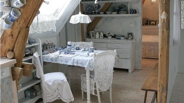 Θεωρείτε τους κλόουν ανατριχιαστικούς; - Αυτό είναι το ψυχεδελικό σπίτι ενός από τους κορυφαίους κλόουν του κόσμου [εικόνες]  | iefimerida.gr 7