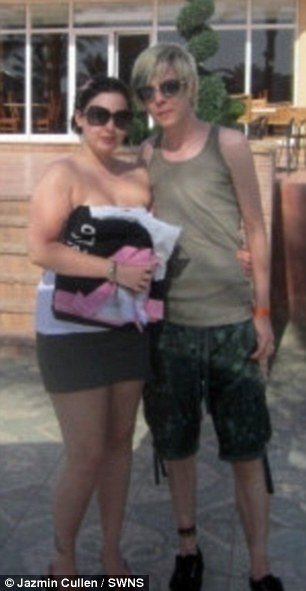 Σοκ: Ανακάλυψε στο ταξίδι του μέλιτος ότι ο άντρας της είναι παιδόφιλος [εικόνες] | iefimerida.gr 3