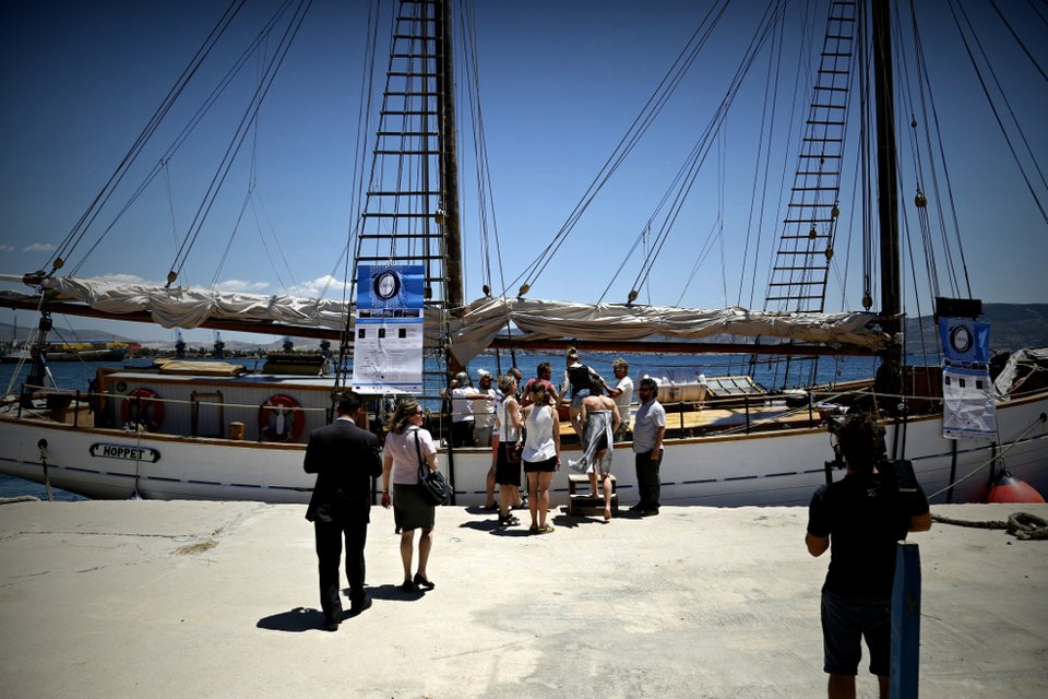 Στην Ελευσίνα το μοναδικό ιστιοφόρο που επιβίωσε από τον Β' Παγκόσμιο [εικόνες] | iefimerida.gr 2