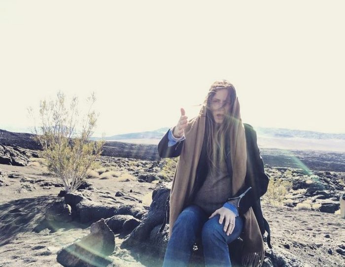 Δείτε την Σοφία Καρβέλα μετά από δυο γέννες -Με κοιλιακούς και skinny τζιν [εικόνες]  | iefimerida.gr 3