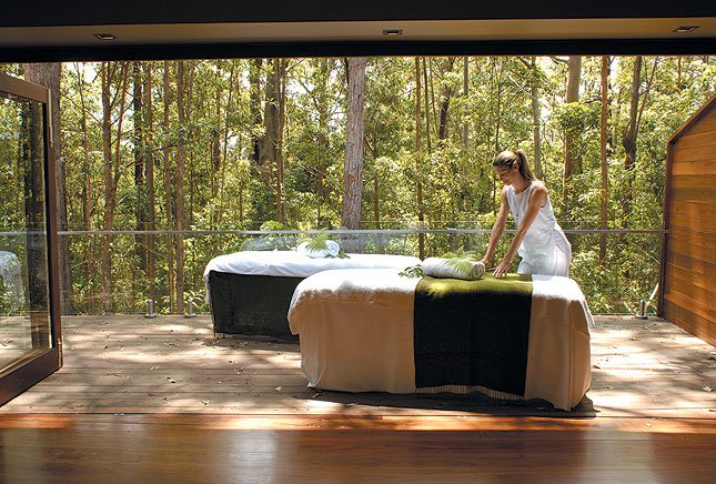 Διάσημοι οικοδεσπότες – 16 celebrities μας καλούν στα ξενοδοχεία τους | iefimerida.gr 1