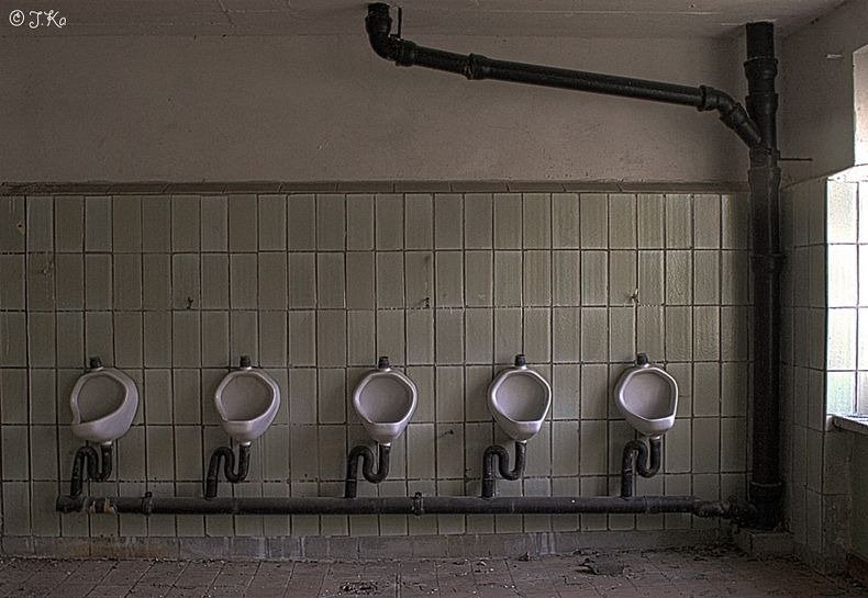 Γιατί το μεγαλύτερο ξενοδοχείο του κόσμου που διαθέτει 10.000 δωμάτια δεν έχει φιλοξενήσει ποτέ επισκέπτη [εικόνες]  | iefimerida.gr 11