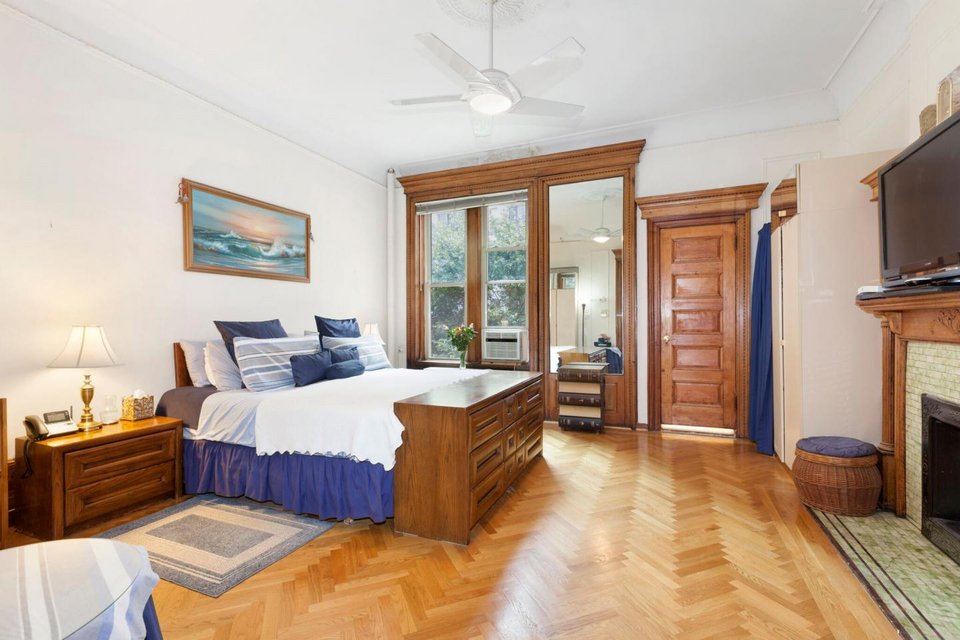 Το σπίτι του Χουντίνι πωλείται 4,6 εκατ. δολάρια -Γεμάτο ειδικές κατασκευές για... κόλπα! [εικόνες] | iefimerida.gr 1