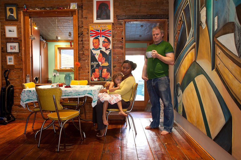 Ιδού που ζουν οι ευτυχισμένες οικογένειες -Τα  μικροσκοπικά διαμερίσματα που στεγάζουν την ευτυχία [εικόνες]  | iefimerida.gr 1