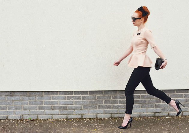 Ντύσιμο για το γραφείο: Τα 5 μεγαλύτερα λάθη που κάνουν οι γυναίκες [εικόνες] | iefimerida.gr 1