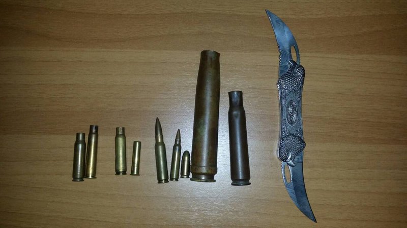 Το Λιμενικό συνέλαβε 30χρονο για κατοχή ναρκωτικών και όπλων/ Φωτογραφία hcg.gr