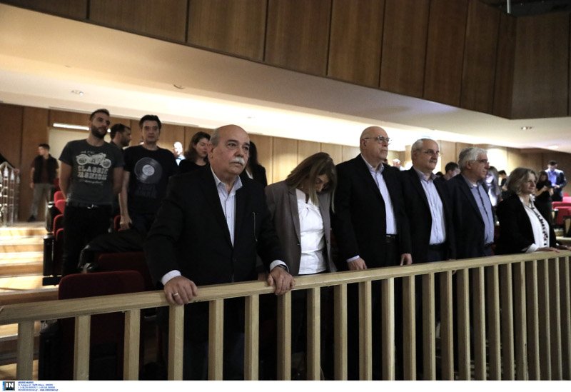 Ο Πρόεδρος της Βουλής Νίκος Βούτσης στην δίκη της Χρυσής Αυγής- φωτογραφία intimenews