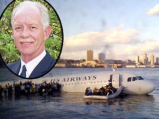 Οι 4 πιλότοι που έσωσαν εκατοντάδες ζωές – Εμειναν στην ιστορία φτάνοντας μια ανάσα από το θάνατο [εικόνες] | iefimerida.gr 1