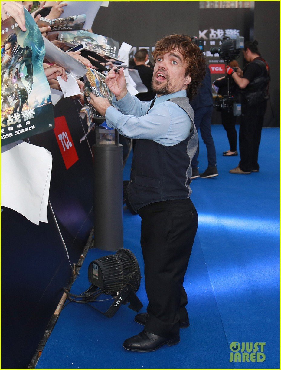 Ο Τύριον του Game of Thrones έκλεψε την παράσταση στην πρεμιέρα των X-men στο Πεκίνο [εικόνες] | iefimerida.gr 3