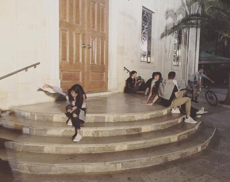 Ηρθε για ταξίδι του μέλιτος στην Ελλάδα χωρίς τον σύζυγό της -Εβγαλε τις πιο ξεκαρδιστικές φωτογραφίες [εικόνες] | iefimerida.gr 2