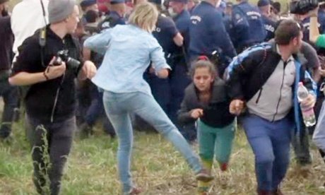 Η απίστευτη δικαιολογία της οπερατέρ που έβαλε τρικλοποδιά στον πρόσφυγα | iefimerida.gr 1