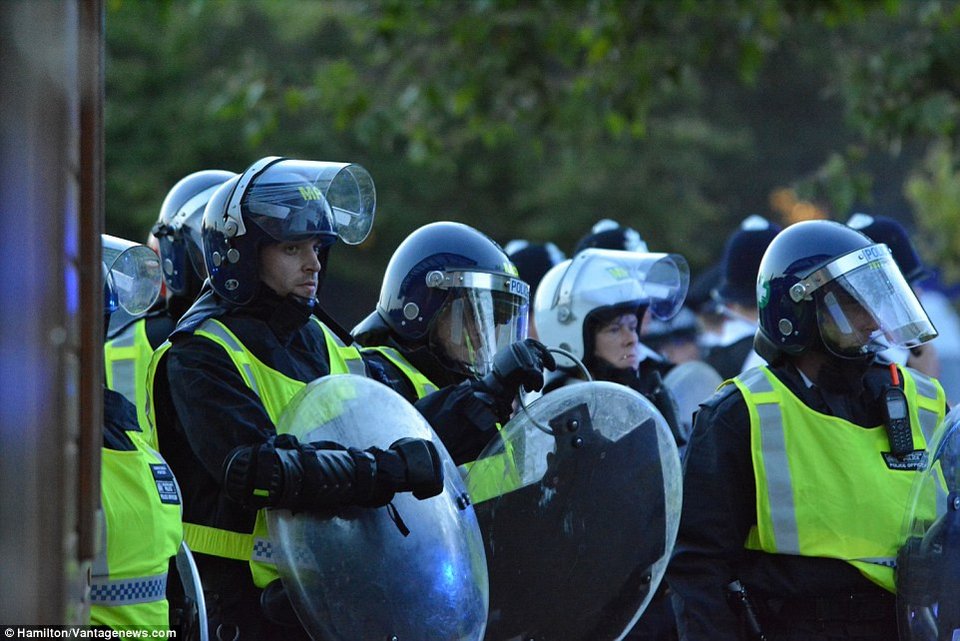 Αγρια επεισόδια στο Λονδίνο: Εκλεισε το Hyde Park –Μαχαίρωσαν 3 φωνάζοντας «Black Lives Matter» [βίντεο] | iefimerida.gr 1