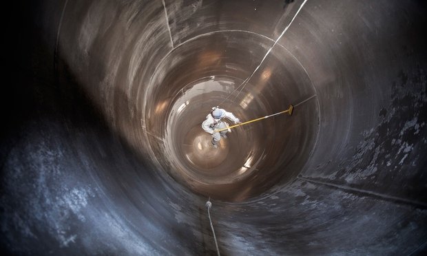 Οι χειρότερες δουλειές στον κόσμο -Δοκιμαστής σκυλοτροφής, επιθεωρητής χελιών και άλλα [εικόνες] | iefimerida.gr 2