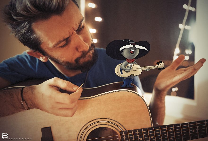 Φωτογράφος ζωγραφίζει καρτούν μέσα στις φωτογραφίες του [εικόνες] | iefimerida.gr 5