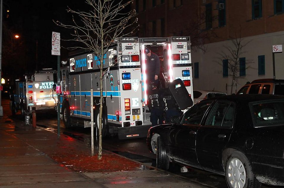 Σοκ στη Γουόλ Στριτ: Μεγαλοχρηματιστής δολοφονήθηκε από τον γιο του [βίντεο & εικόνες] | iefimerida.gr 15