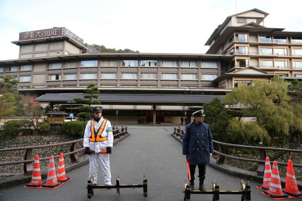 Στην Ιαπωνία o Πούτιν για διμερείς επαφές με τον Αμπε [εικόνες] | iefimerida.gr 2