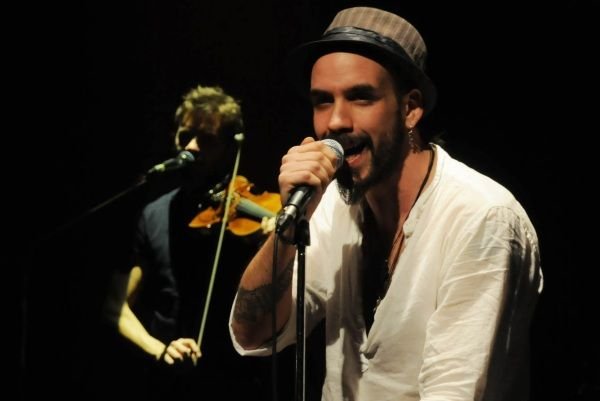 O Πάνος Μουζουράκης στον Σταυρό Του Νότου Club [βίντεο] | iefimerida.gr 1