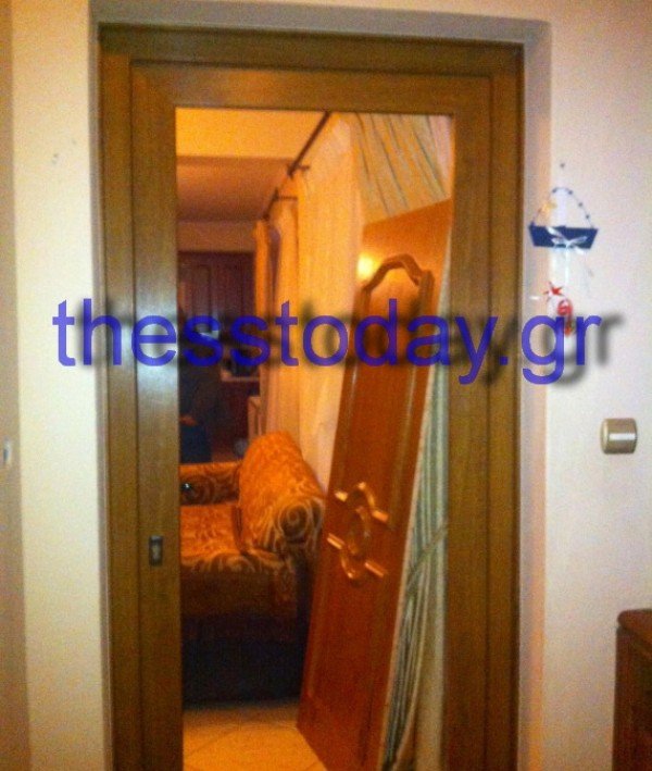 Πόλεμος στην Ιερισσό - Εισβολή των ΜΑΤ σε σπίτια - Δύο συλλήψεις για την επίθεση στις Σκουριές [εικόνες] | iefimerida.gr 1