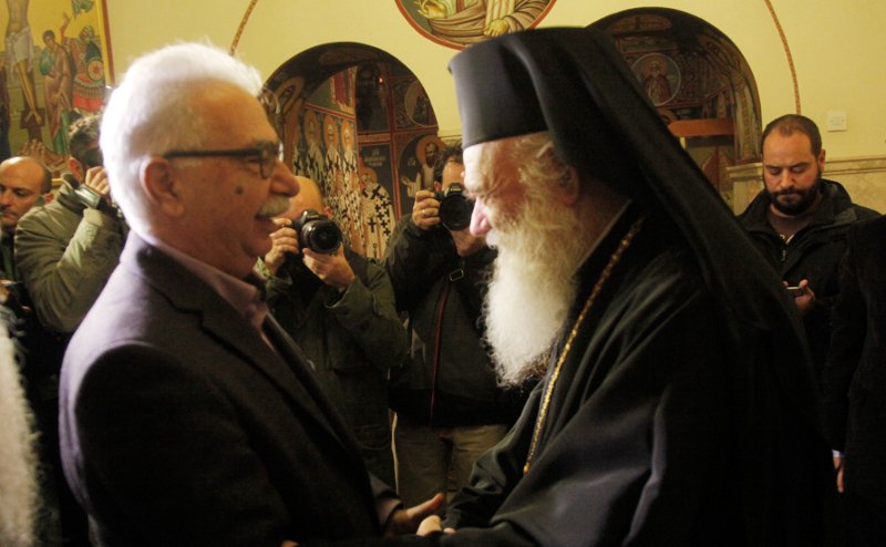 Εφυγε ο Φίλης, επέστρεψαν τα χαμόγελα: Η πρώτη συνάντηση Ιερώνυμου-Γαβρόγλου [εικόνες] | iefimerida.gr 5