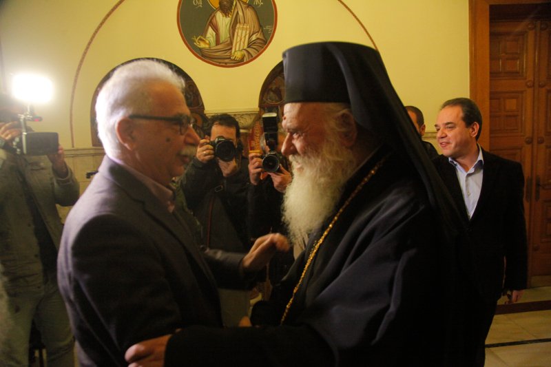 Εφυγε ο Φίλης, επέστρεψαν τα χαμόγελα: Η πρώτη συνάντηση Ιερώνυμου-Γαβρόγλου [εικόνες] | iefimerida.gr 6