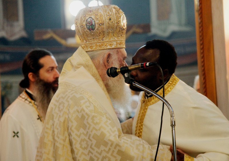 Ιερώνυμος: Ο Θεός δεν εγκαταλείπει τους πιστούς ανθρώπους | iefimerida.gr 0