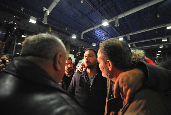 Συγκλονίζουν οι οικογένειες που ξανάσμιξαν μετά την τραγωδία του Norman Atlantic | iefimerida.gr 3