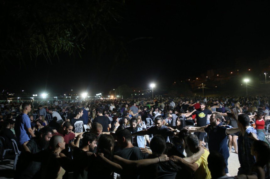 Μύρισε Ικαρία στο Πέραμα -Παραδοσιακό πανηγύρι ως το πρωί [εικόνες] | iefimerida.gr 3