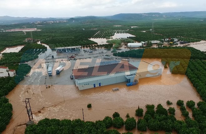 Εικόνες καταστροφής μετά τη φονική κακοκαιρία στη μισή χώρα [εικόνες] | iefimerida.gr 3