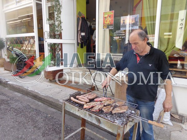Αρχισαν ήδη να τσικνίζουν στην Ηλεία, από τις 10 το πρωί! [εικόνες] | iefimerida.gr 3